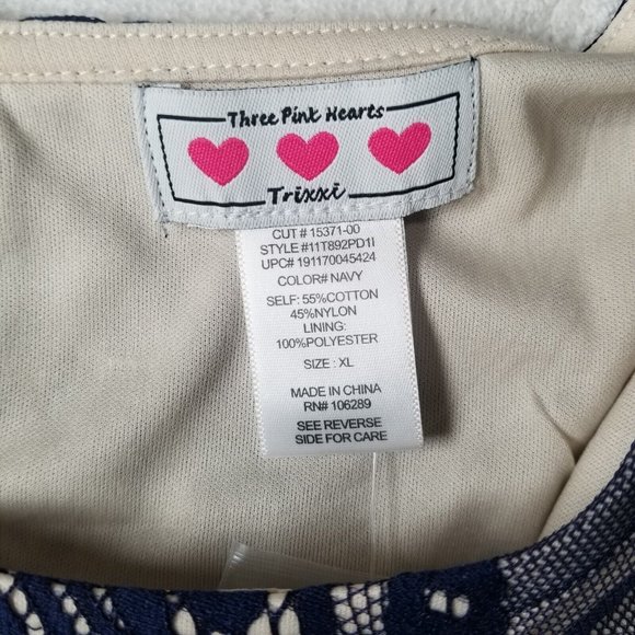Three Pink Hearts By Trixxi Women's XL Lined Lace Tank Navy Cream NWT - Picture 2 of 7